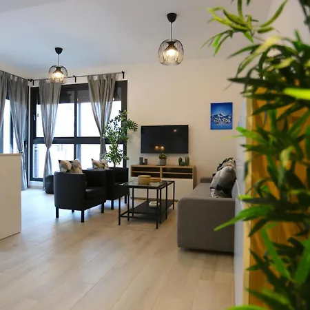 Apartment Oasis